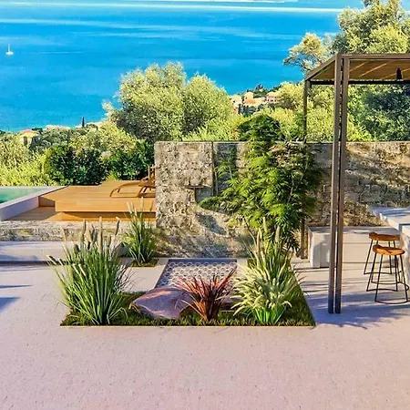Fraxi Sleeps 6 Pool Air Con Wifi * Nikiana