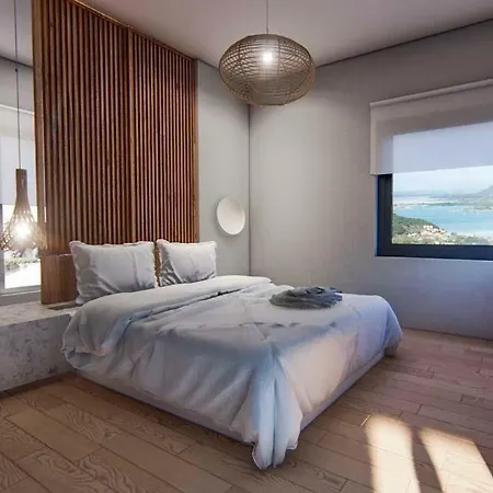 Fraxi Sleeps 6 Pool Air Con Wifi *